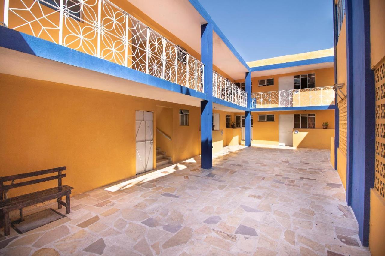 Hotel Casa De Huespedes Hidalgo Tehuacán Exteriör bild