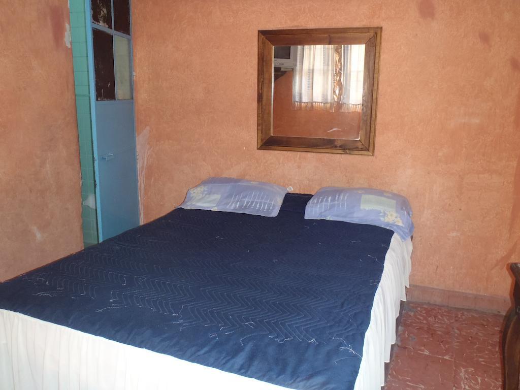 Hotel Casa De Huespedes Hidalgo Tehuacán Exteriör bild