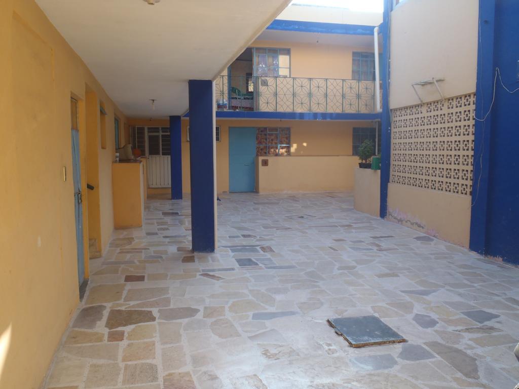 Hotel Casa De Huespedes Hidalgo Tehuacán Exteriör bild
