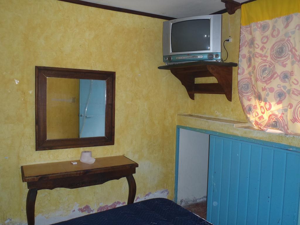 Hotel Casa De Huespedes Hidalgo Tehuacán Rum bild